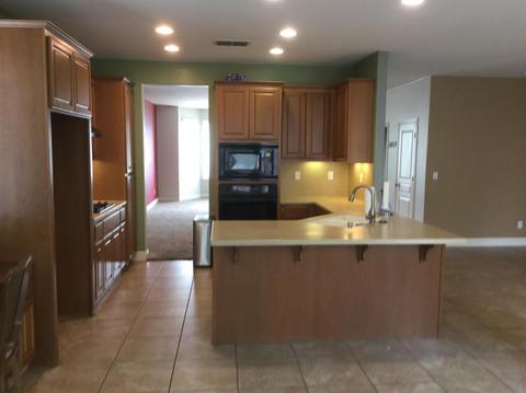 629 Cistus St, Manteca, CA 95337 photo 2