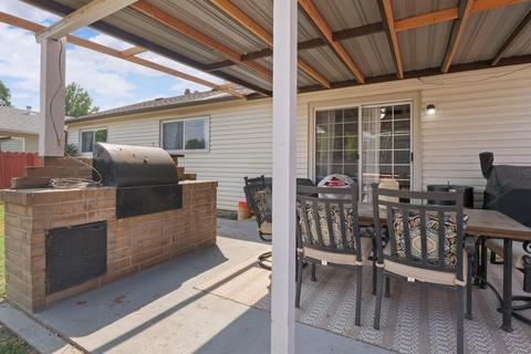 1451 Cardinal St, Lodi, CA 95242 photo 24