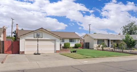 1451 Cardinal St, Lodi, CA 95242 photo 4