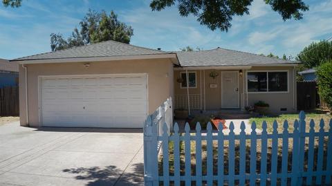 2005 Carver Rd, Modesto, CA 95350 photo 1