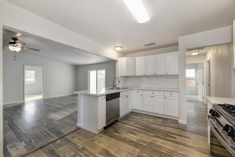 622 E North St, Manteca, CA 95336 photo 13