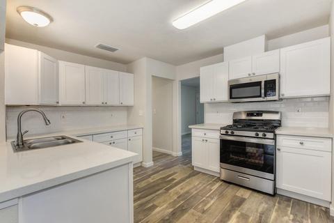 622 E North St, Manteca, CA 95336 photo 12