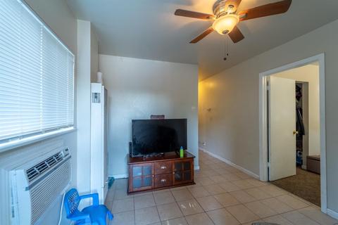 220 S 3rd St, Patterson, CA 95363 photo 13