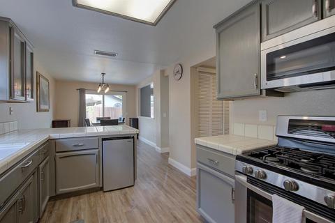 8236 Bluehaven Ct, Antelope, CA 95843 photo 20