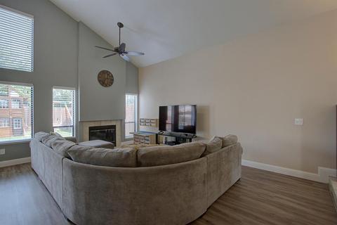 8236 Bluehaven Ct, Antelope, CA 95843 photo 14