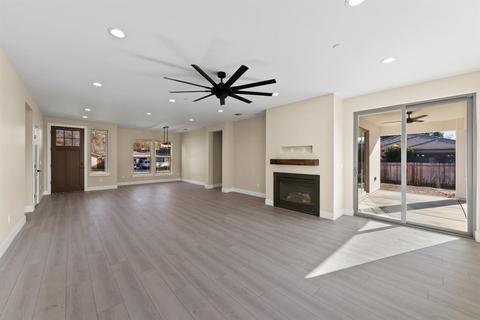 2611 Gunn Rd, Carmichael, CA 95608 photo 8