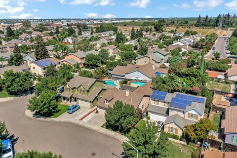 709 Dream Ct, Modesto, CA 95356 photo 8