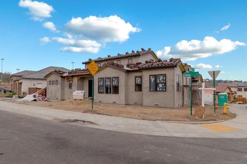 665 Oreno Cir, Folsom, CA 95630 photo 2