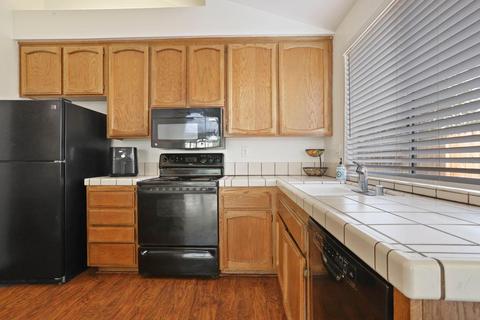1461 Divine Ln, Tracy, CA 95376 photo 16