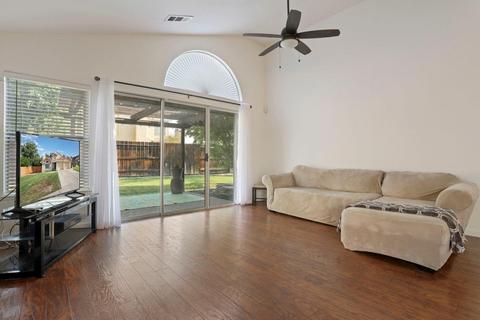 1461 Divine Ln, Tracy, CA 95376 photo 11