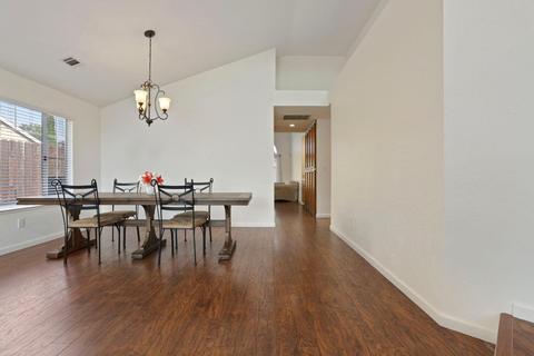 1461 Divine Ln, Tracy, CA 95376 photo 7