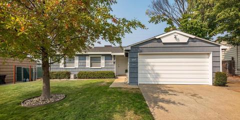 6327 Templeton Dr, Carmichael, CA 95608 photo 1