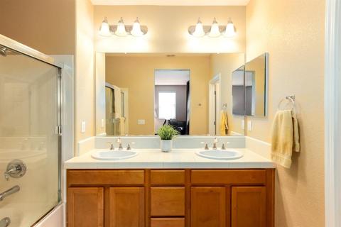 2210 Las Palomas Loop, Lincoln, CA 95648 photo 18