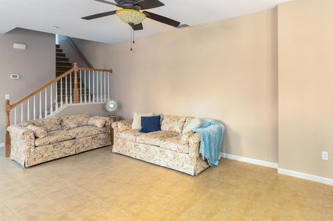 2210 Las Palomas Loop, Lincoln, CA 95648 photo 6