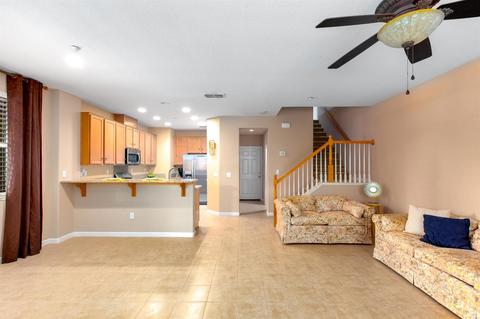 2210 Las Palomas Loop, Lincoln, CA 95648 photo 7