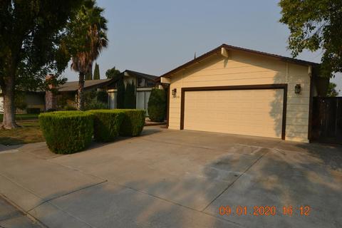 2808 Darius Ln, Modesto, CA 95355 photo 2