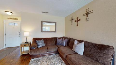 842 Nottingham Dr, Manteca, CA 95336 photo 4