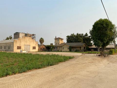312 S Johnson Rd, Turlock, CA 95380 photo 6