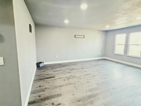 1404 Greenwich Dr, Manteca, CA 95336 photo 28