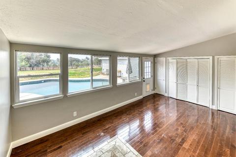 8025 Peerless Ave, Orangevale, CA 95662 photo 14