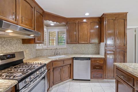 810 Laver Ct, Lodi, CA 95242 photo 13
