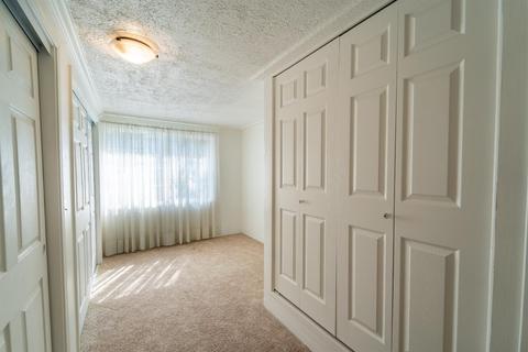 138 Helen Ave, Modesto, CA 95354 photo 24