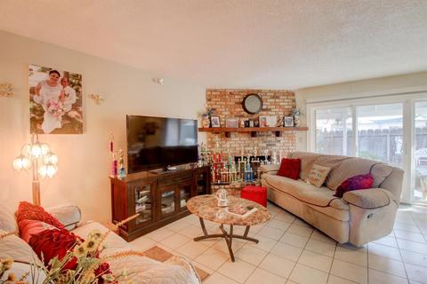 1620 Celeste Dr, Modesto, CA 95355 photo 7