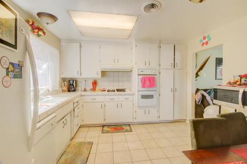 1620 Celeste Dr, Modesto, CA 95355 photo 5
