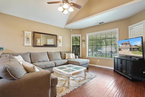 2061 Zaiger Way, Modesto, CA 95350 photo 7