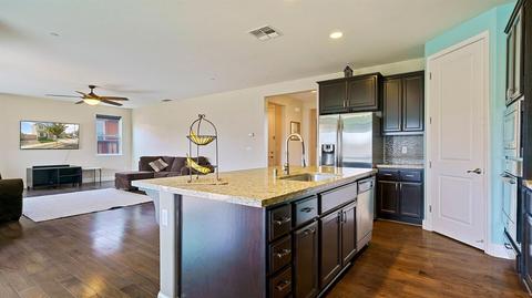 404 S Derone Ln, Tracy, CA 95376 photo 19