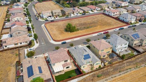 404 S Derone Ln, Tracy, CA 95376 photo 54
