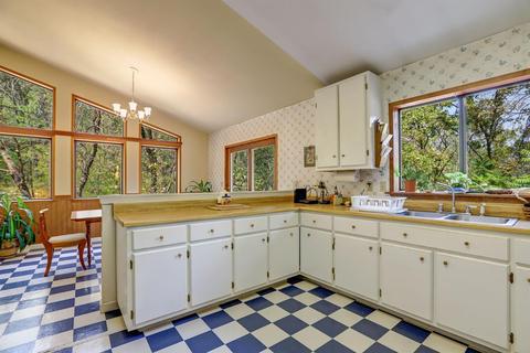 17858 Norlene Way, Grass Valley, CA 95949 photo 9