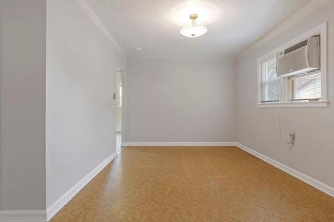 722 S School St, Lodi, CA 95240 photo 7