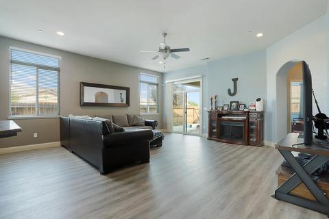 2044 Brocchini Ln, Manteca, CA 95337 photo 14