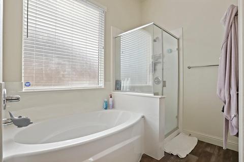 2044 Brocchini Ln, Manteca, CA 95337 photo 31