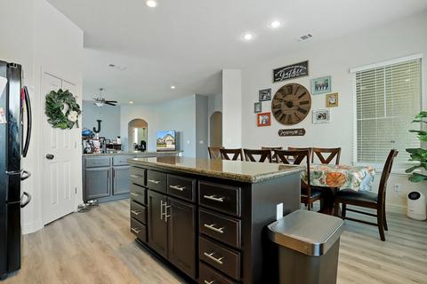 2044 Brocchini Ln, Manteca, CA 95337 photo 12