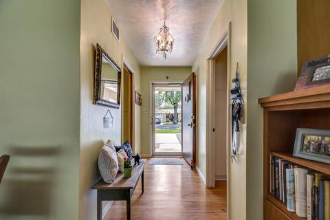 1325 Fordham Ave, Modesto, CA 95350 photo 8