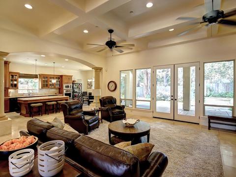 6105 Holt Ln, Carmichael, CA 95608 photo 8