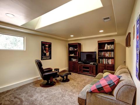 6105 Holt Ln, Carmichael, CA 95608 photo 26
