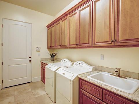 6105 Holt Ln, Carmichael, CA 95608 photo 23