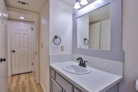 8433 Bramble Bush Cir, Antelope, CA 95843 photo 8