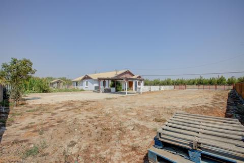 1213 S Mitchell Rd, Turlock, CA 95380 photo 5