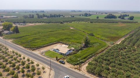 1213 S Mitchell Rd, Turlock, CA 95380 photo 18