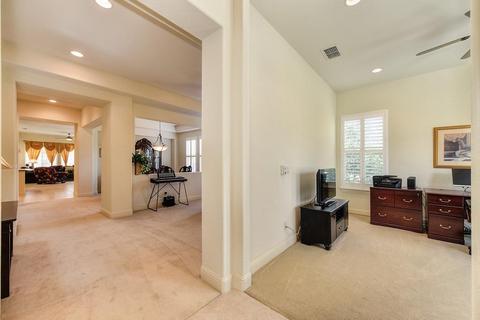 1945 Caversham Way, Folsom, CA 95630 photo 7