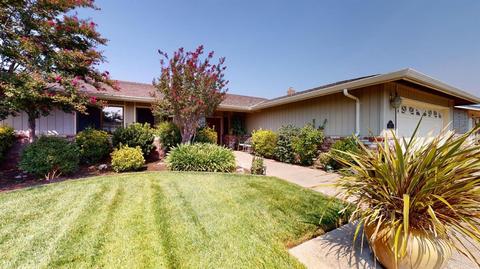 1049 Summit Way, Manteca, CA 95336 photo 4