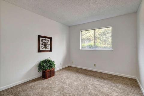 14 Einstein Ct, Sacramento, CA 95823 photo 22