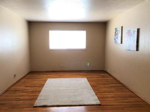1712 Clark Dr, Modesto, CA 95350 photo 4