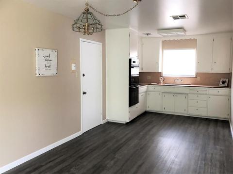1712 Clark Dr, Modesto, CA 95350 photo 8