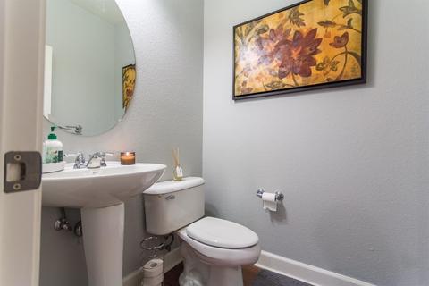 2604 Amir Dr, Modesto, CA 95355 photo 9