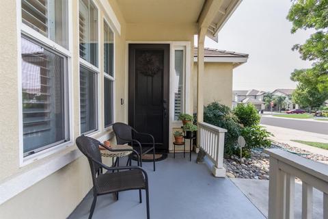2604 Amir Dr, Modesto, CA 95355 photo 2